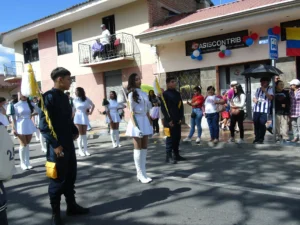 desfile Independencia de Loja