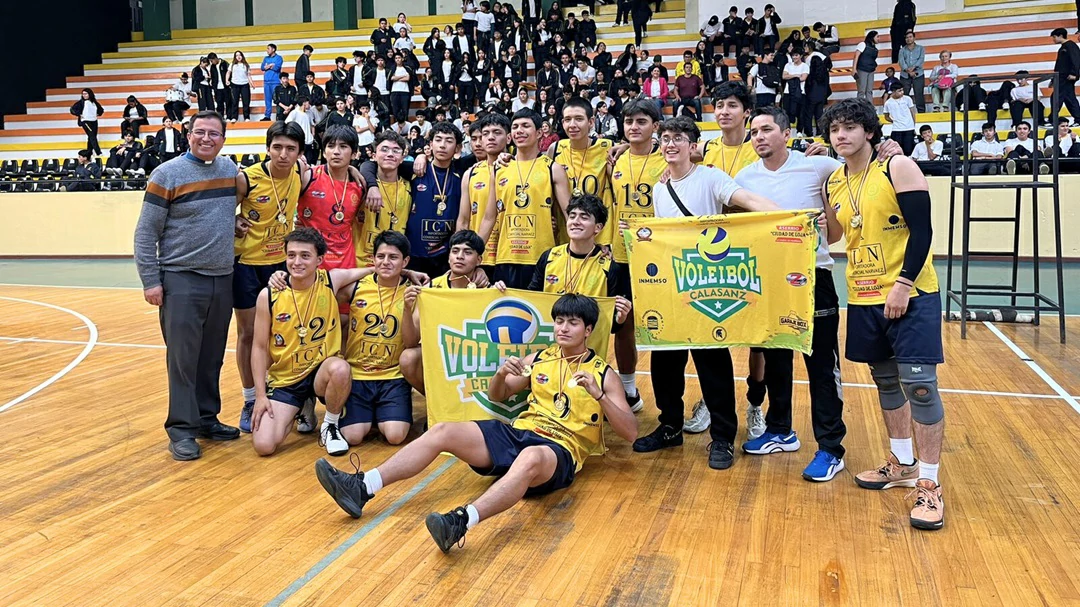 Calasanz bicampeón de voleibol