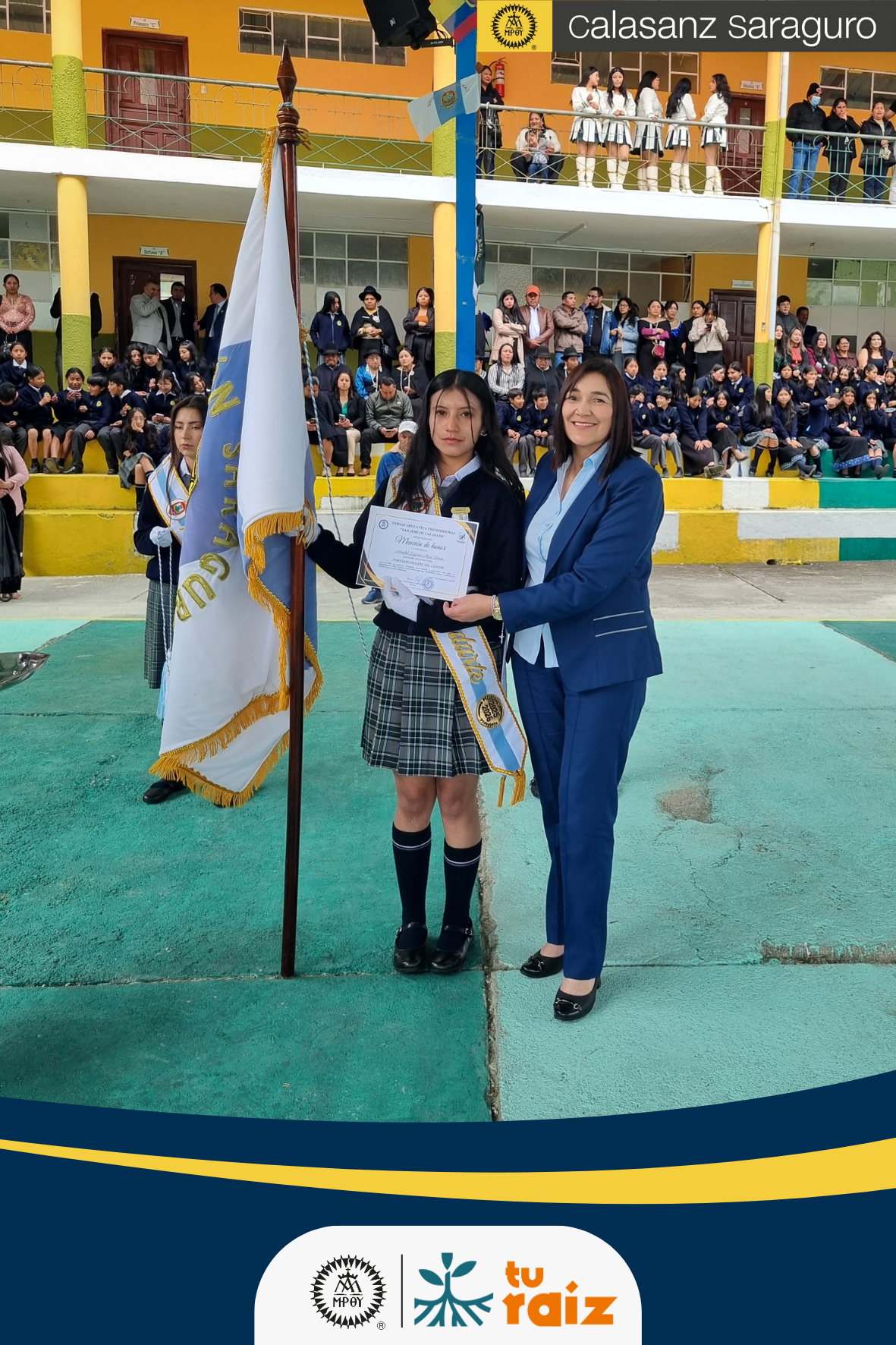 Abanderado Portaestandarte del Cantón